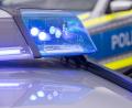 Symbolbild: Daniel Karmann/dpa
Bei der Polizei gingen gleich mehrere Notrufe wegen der Auseinandersetzung ein.