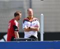 Bild: Federico Gambarini/dpa
Bundestrainer Julian Nagelsmann (l) mit Teamarzt Jochen Hahne.