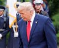 Bild: Alex Brandon/AP/dpa
Eine Lagebesprechung im Weißen Haus endete Berichten zufolge ohne eine Entscheidung von Trump.