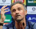 Bild: Franck Fife/POOL AFP/AP/dpa
Nach Meinung von PSG-Coach Luis Enrique gibt es keinen Favoriten im Champions-League-Finale. (Archivbild)