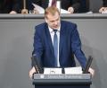 Bild: Christophe Gateau/dpa
Stegemann hatte erst vor wenigen Tagen in der Debatte über Pflegekosten mit der Forderung Aufsehen erregt, dass auch Wohneigentum herangezogen werden sollte. (Archivbild)