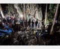 Bild: Josh Richards/dpa
Spezialisten haben nach eigenen Angaben einen neuen Zugang zu der Höhle gefunden.