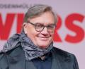 Bild: Rolf Vennenbernd/dpa
Entertainer und Komiker Hape Kerkeling ist dagegen, künftig Eintrittsgeld für den Kölner Dom zu verlangen. (Archivbild)