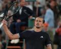 Bild: Thibault Camus/AP/dpa
Alexander Zverev will auch im Halbfinale der French Open jubeln.