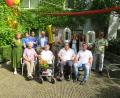 Bild: adj
Ihren 100. Geburtstag feierte Elisabeth Schier (vorne, Zweite von links) im Seniorenwohnheim Löffler in Altenstadt und freute sich über die Glückwünsche vieler Gratulanten.