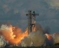 Bild: Eric Gay/AP/dpa
Die hohen Kosten für die Entwicklung der Riesen-Rakete Starship tragen zu den Verlusten von SpaceX bei. (Archivbild)