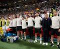Bild: Federico Gambarini/dpa
Ein Bild aus der Vergangenheit: Bei der WM 2026 will die FIFA die Ersatzspieler auch auf dem Platz sehen. (Archiv-Foto)