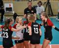 Bild: Arne Dedert/dpa
Die deutschen Volleyballerinnen verloren trotz 21 Punkten von Emilia Weske (13) in der Nationenliga 2:3 gegen die Ukraine. (Archivbild)