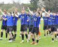 Bild: Hubert Ziegler
Die SpVgg SV Weiden will auch in der kommenden Bayernliga-Saison oft jubeln. In die Vorbereitung starten die Schwarz-Blauen ab kommender Woche mit mehreren Laufeinheiten. Erstes offizielles Training ist am Montag, 15. Juni.