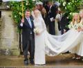 Bild: Ben Birchall/PA Wire/dpa
Phillips und Sperling heirateten in einem malerischen englischen Dorf.