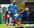 Bild: Silvia Izquierdo/AP/dpa
Verpasst die WM wegen einer Verletzung: Der Brasilianer Wesley.