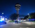 Bild: Sven Hoppe/dpa
Wegen Feueralarms wurde der Flughafen-Tower evakuiert.