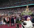 Bild: Andrea Comas/AP/dpa
Der Papst hat im Bernabéu auch andere Prominente privat getroffen.