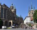 Bild: Martin Schutt/dpa
Ein Wahrzeichen von Erfurt ist der Dom. (Archivbild)