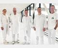 Bild: Friedrich Peterhans, KNO
Unsere Chefärzte der Fachkliniken rund um neurologische und neurovaskuläre Erkrankungen (von links) Dr. Wenke Finkenzeller, Prof. Thomas Finkenzeller, PD Dr. Thomas Reithmeier, PD Dr. Wojciech Derwich und Prof. Christian Paetzel.