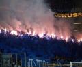 Bild: Bernd Thissen/dpa
HSV-Fans hatten während des Spiels bei Borussia Dortmund viel Pyrotechnik abgebrannt. (Archivbild)