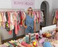 Bild: Petra Hartl
Luisa Schauer in ihrem Pop-up-Store in der Amberger Bahnhofstraße: Hier testet die junge Gründerin, ob ihr Erfolg im Online-Handel auch in einem Ladengeschäft funktioniert.