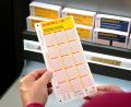 Symbolbild: Staatliche Lotterie- und Spielbankverwaltung
Eine Oberpfälzerin hat im Lotto fast 900.000 Euro gewonnen.
