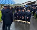 Bild: Lea Becher
Die Mitglieder der Feuerwehr Pullenried sind für jeden Spaß zu haben.