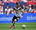 Bild: Federico Gambarini/dpa
Das deutsche Auftaktspiel mit Joshua Kimmich gegen Curaçao wird von einem Schiedsrichter aus Marokko geleitet. (Archivbild)