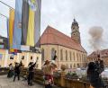 Bild: Petra Hartl
Mit Salutschüssen wurde das 50. Amberger Altstadtfest am Freitag eröffnet. Noch bis zum Sonntag wird gefeiert.