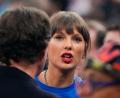 Archivbild: Ross D. Franklin/AP/dpa
Taylor Swift ist „Toy Story“-Fan und hat den Film-Song zum fünften Teil geschrieben, der jetzt gleich ein Nummer-eins-Hit ist.