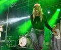 Bild: Petra Hartl
Trotz regen traten die Bands auf. Hier auf der Bühne auf dem Marktplatz.