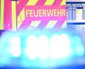 Bild: Bernd Weißbrod/dpa
Wegen brennenden Gefahrguts rückte die Feuerwehr mit einem Großaufgebot an. (Symbolfoto)