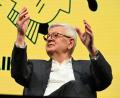 Bild: Jonas Walzberg/dpa
Ex-Bundesaußenminister Joschka Fischer glaubt, dass die schwarz-rote Bundesregierung ein gemeinsames Projekt braucht (Archivbild).