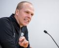 Bild: Daniel Karmann/dpa
Ice-Tigers-Sportdirektor Stefan Ustorf freut sich über einen Neuzugang. (Archivbild)
