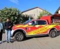 Bild: Johann Bauer
Als erste Feuerwehr im Landkreis Amberg-Sulzbach haben die Winbucher einen "GW-TS" bekommen, einen Feuerwehr-Pickup mit Tragkraftspritzen-Aufbau. Darüber freuen sich Bürgermeister Daniel Sandner (links) und Feuerwehr-Kommandant Paul Haas.