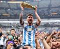 Bild: Tom Weller/dpa
Hält Lionel Messi die Trophäe am 19. Juli wieder hoch? (Archivbild)