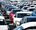 Bild: Sina Schuldt/dpa
Deutschland exportiert viele Autos in die USA - aber laut Statistischem Bundesamt seit dem Inkrafttreten der höheren Einfuhrzölle mit einem geringeren Wert. (Symbolbild)