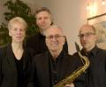 Bild: Lothar Kiehl
Das „Blue Note Project“ sind Dr. Lothar Kiehl (Tenorsaxophon), Andreas Holz (Piano), Dr. Klaus Schmitt (Bass) und Antje Storch (Drums).