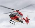 Bild: Daniel Karmann/dpa
Ein Hubschrauber brachte den Schwerverletzten in ein Krankenhaus. (Symbolbild)