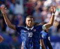 Bild: Frank Franklin II/AP/dpa
Steht jetzt bei 14 WM-Toren: Frankreichs Superstar Kylian Mbappé.