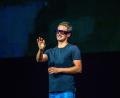 Bild: Andrej Sokolow/dpa
Der Chef des Snapchat-Betreibers Snap, Evan Spiegel, demonstrierte Vorläufer der heutigen Specs bereits in den vergangenen Jahren. (Archivbild)