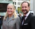 Bild: Jens Kalaene/dpa
Die norwegische Kronprinzessin Mette-Marit und Kronprinz Haakon besuchten 2024 Deutschland. (Archivbild)