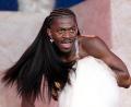 Bild: Scott Garfitt/Invision/AP/dpa
Lil Nas X hatte seinen Durchbruch mit dem Country/Hip-Hop-Hit „Old Town Road“. (Archivbild)