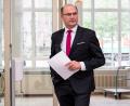 Bild: Daniel Vogl/dpa
Der bayerische Finanzminister Albert Füracker (CSU) spricht von „erheblichen Anstrengungen, um die korrekte Besteuerung von Influencern und anderen Social-Media-Akteuren sicherzustellen“.