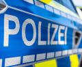 Bild: David Inderlied/dpa
Mehrere Polizisten mussten die Streithähne trennen. (Symbolbild)