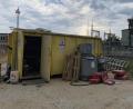 Symbolbild: PI Schwandorf
Unbekannte haben auf einer Baustelle in Schwandorf mehrere Container aufgebrochen und teure Werkzeuge gestohlen.