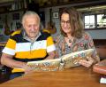 Bild: Ulla Britta Baumer
Siegfried und seineTochter Nadja Aumann schwelgen in Erinnerungen. Fotos vom wahren Vater und Großvater Roland haben sie allerdings nur sehr wenige. Denn 63 Jahre lang wusste Siegfried Aumann gar nicht, dass es ihn gibt.