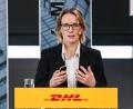 Bild: Oliver Berg/dpa
Melanie Kreis bei der DHL-Bilanzpressekonferenz 2025.
