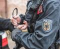 Symbolbild: Bundespolizei
Die Bundespolizeiinspektion Waidhaus nahm einen Verkehrssünder bei einer Grenzkontrolle fest.