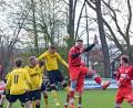 Bild: Rudolf Gebert
Der TSV Waldershof (rote Trikots) geht nach dem Abstieg aus der Bezirksliga in der kommenden Spielzeit wieder in der Kreisliga an den Start.