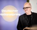 Bild: Christoph Soeder/dpa
Herbert Grönemeyer wurde mit dem Deutschen Nationalpreis ausgezeichnet.