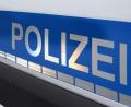Symbolbild: Daniel Vogl/dpa
Ein geparkter VW Passat wurde in Amberg mutwillig verkratzt. Die Polizei ermittelt wegen Sachbeschädigung.