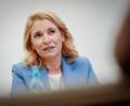 Bild: Kay Nietfeld/dpa
Bahnchefin Evelyn Palla will unter anderem in der Konzernleitung viele Stellen abbauen. (Archivbild)