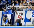 Bild: Duane Burleson/AP/dpa
Terrion Arnold (l) von den Detroit Lions ist festgenommen worden. (Archivbild)